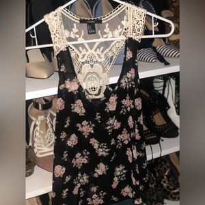 Forever 21 S sheer tank